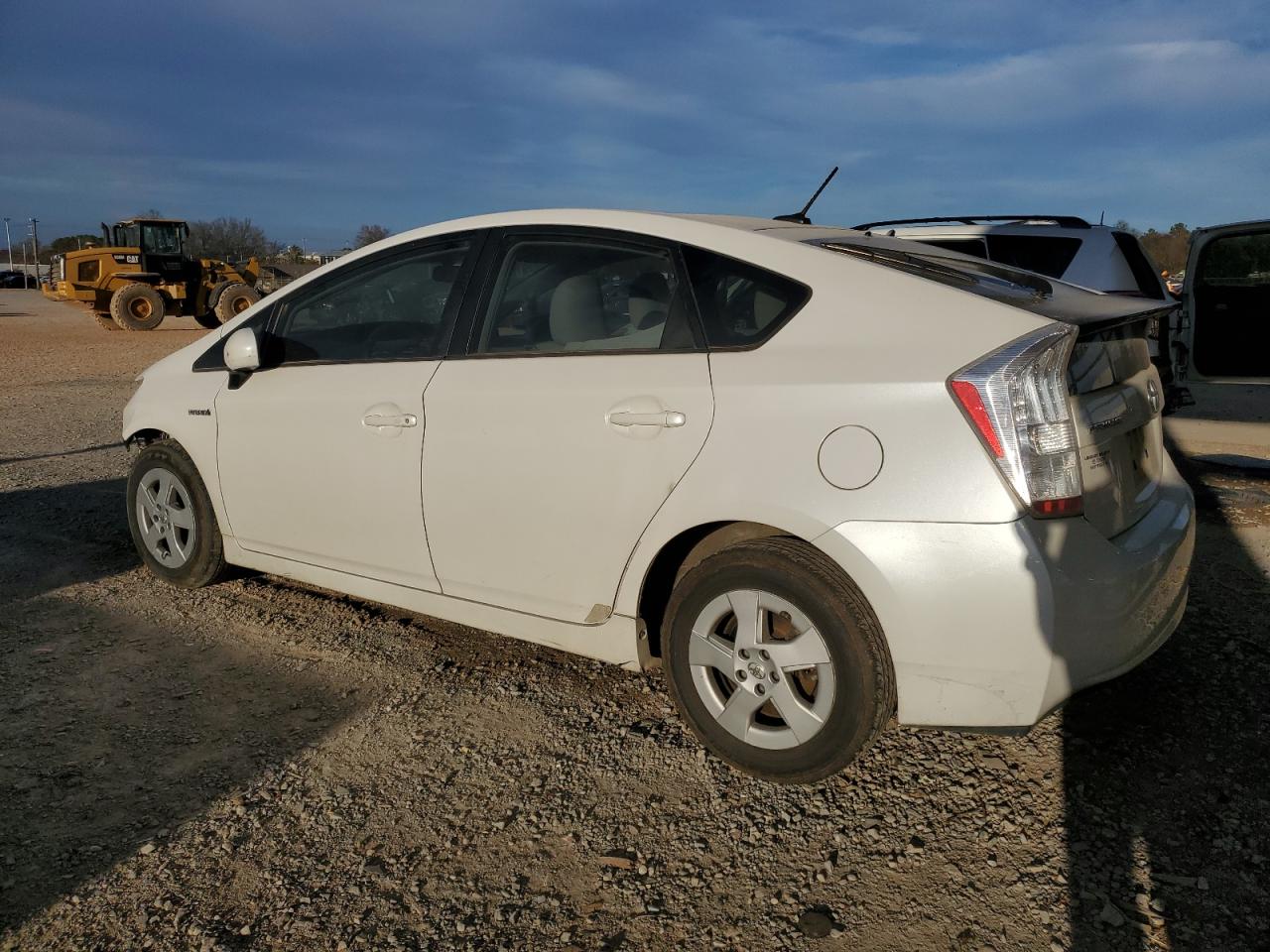 2011 Toyota Prius VIN JTDKN3DU0B0294155 Copart auction photo, front end damage thumbnail 2