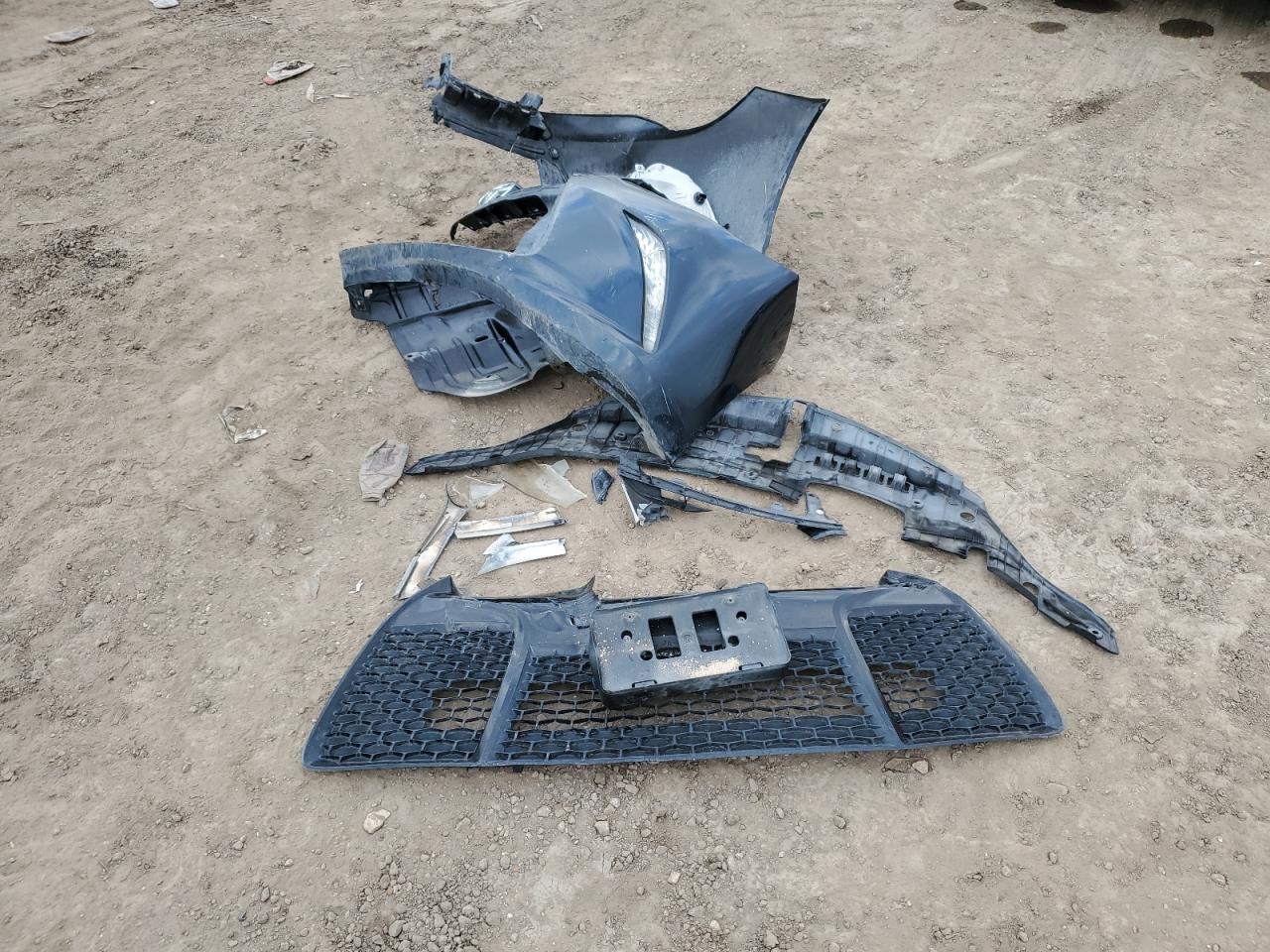 2017 Toyota Camry VIN 4T1BF1FK8HU768458 Copart auction photo, front end / minor dent/scratches damage thumbnail 14
