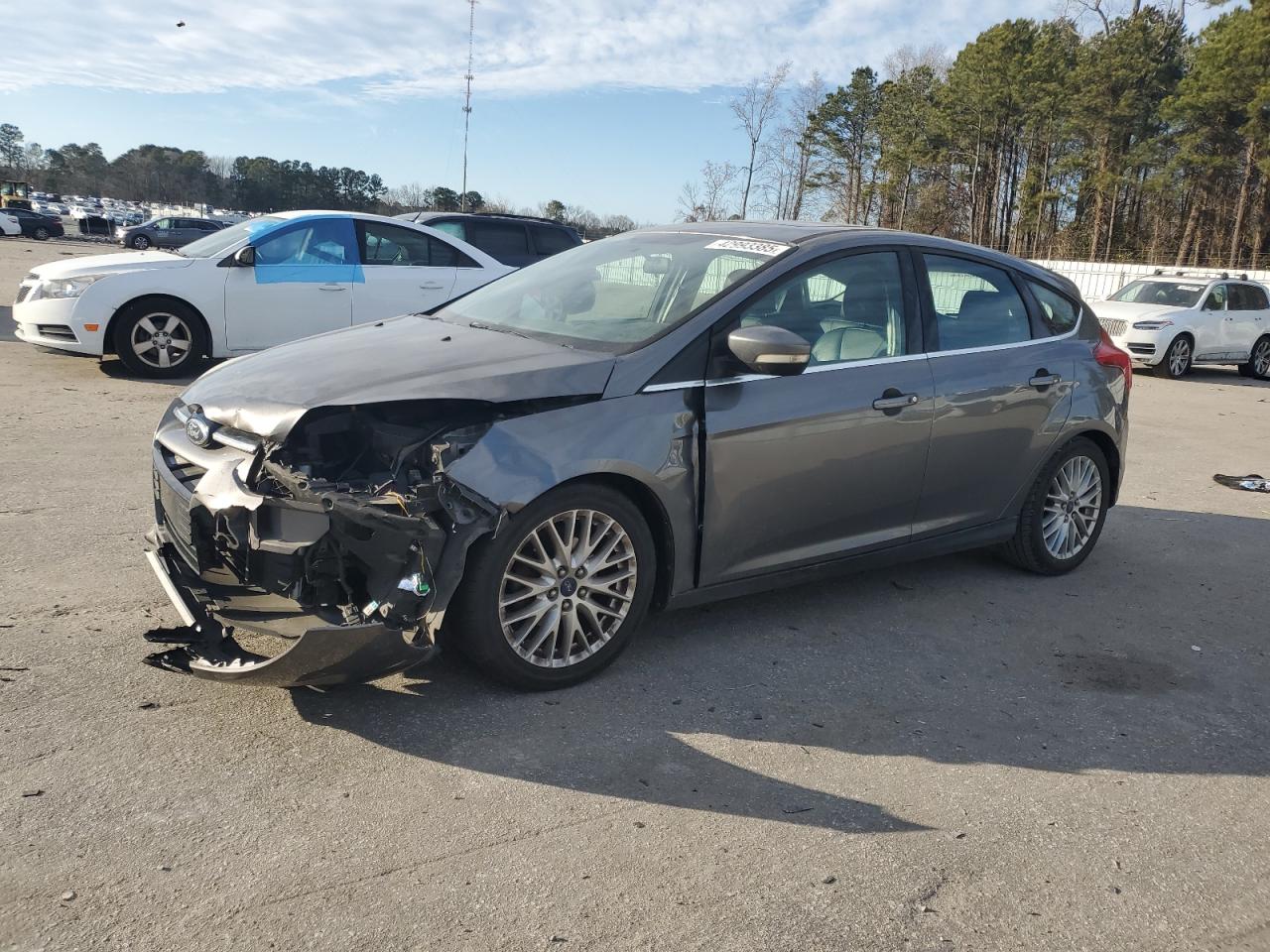 2014 Ford Focus VIN 1FADP3N27EL275028