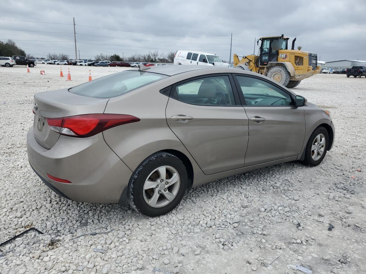 2015 Hyundai Elantra VIN 5NPDH4AEXFH582812 Copart auction photo, vandalism damage thumbnail 3