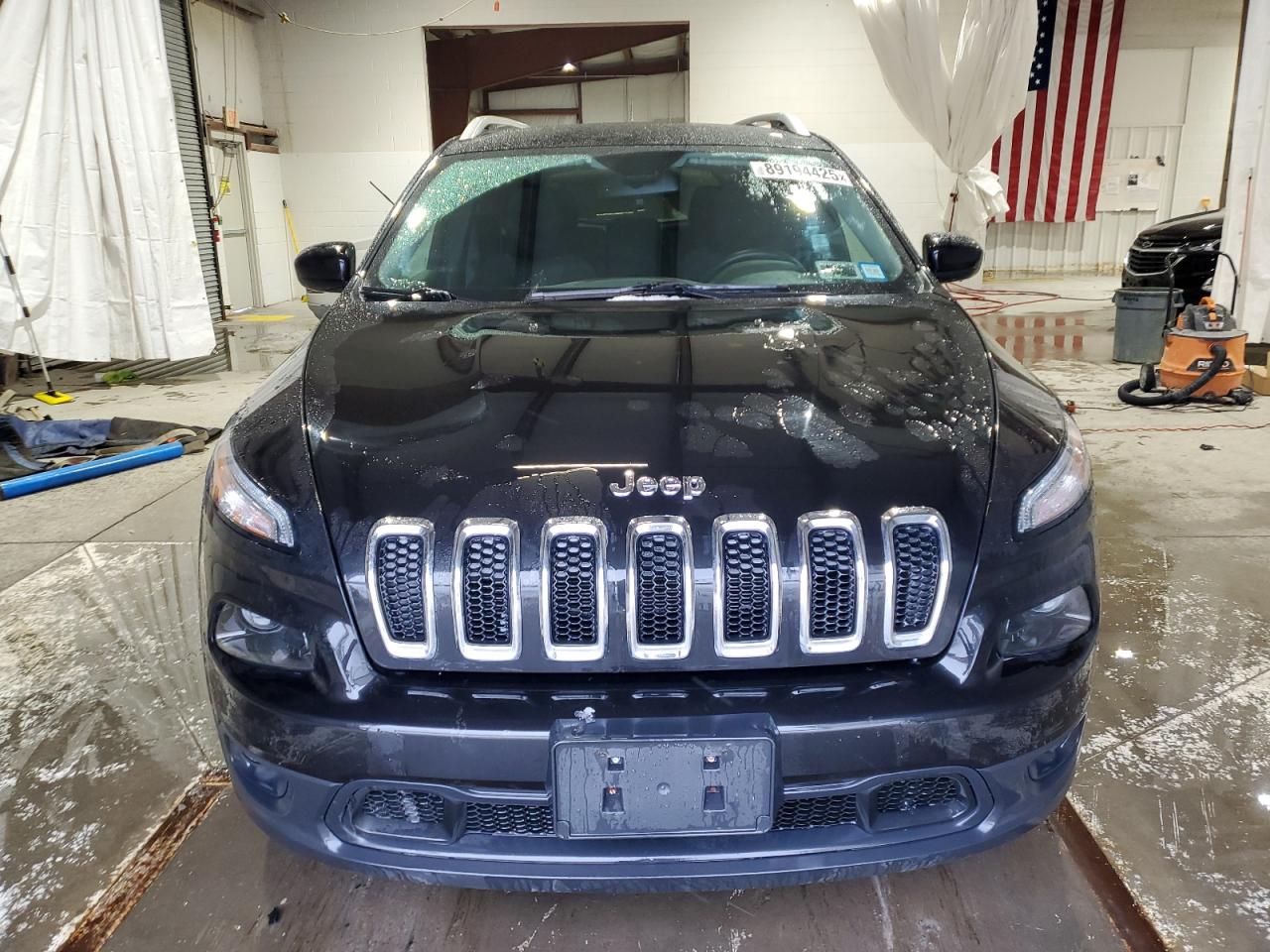 2015 Jeep Grand Cherokee VIN 1C4PJLCB1FW690549 Copart auction photo, side damage thumbnail 5