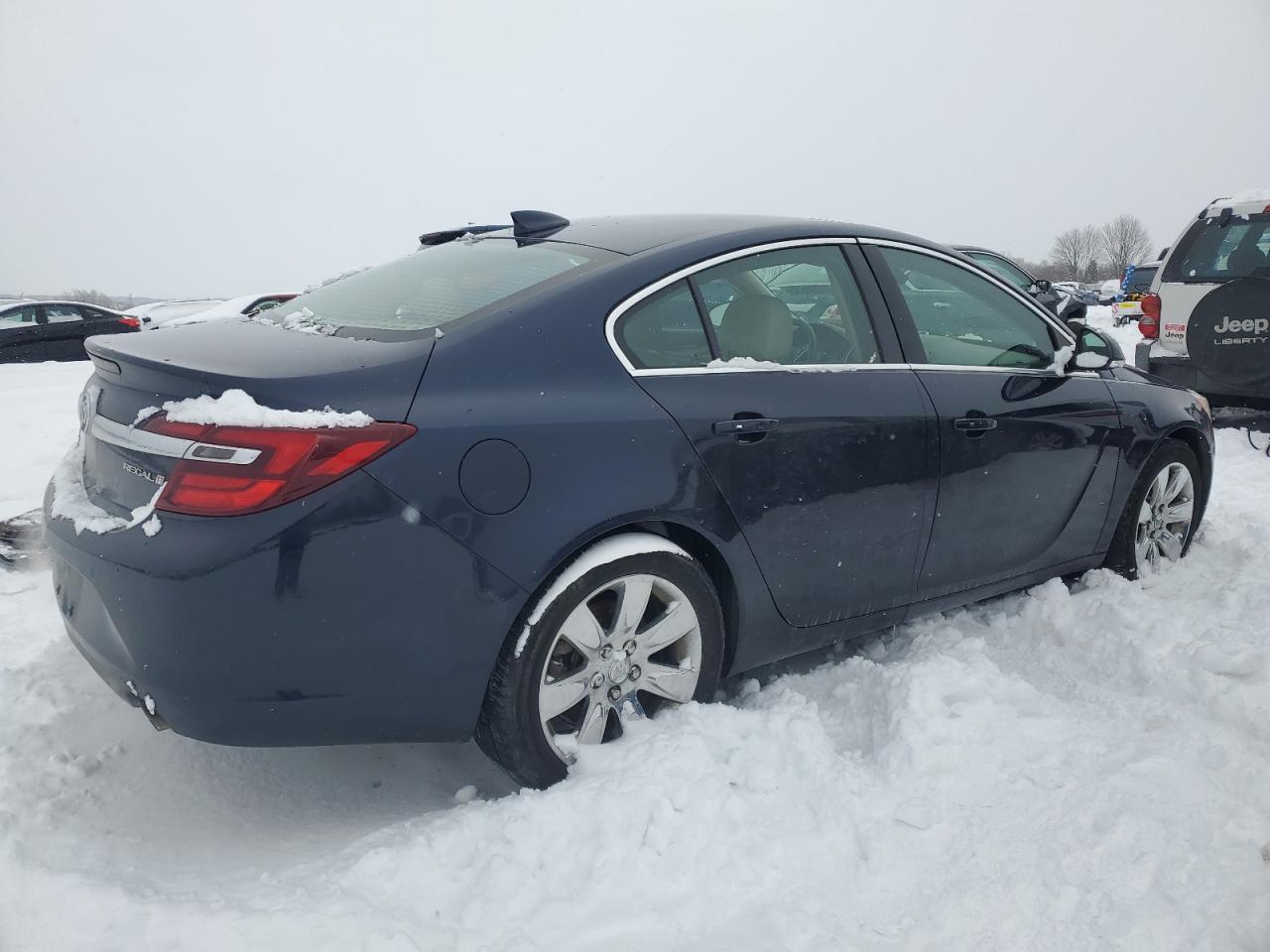 2016 Buick Regal VIN 2G4GS5GXXG9128962 Copart auction photo, front end damage thumbnail 3