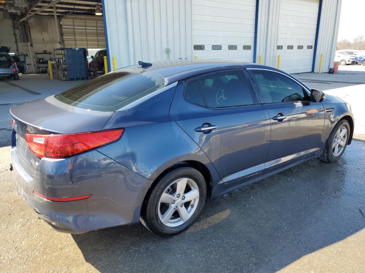 2015 KIA Optima VIN 5XXGM4A78FG479023 Copart auction photo, rear end damage thumbnail 3