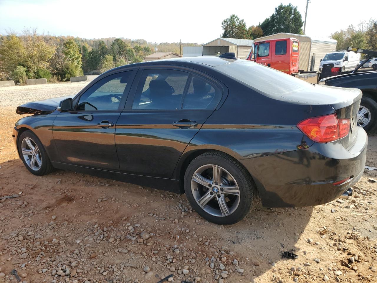 2015 BMW 3er VIN WBA3A5G52FNS89772 Copart auction photo, front end damage thumbnail 2