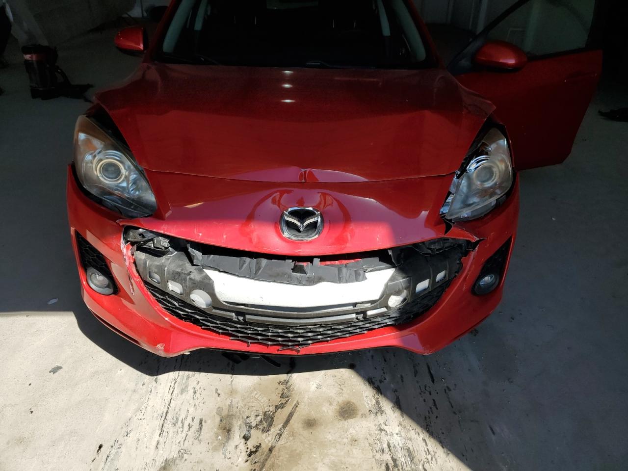 2012 Mazda 3 VIN JM1BL1L51C1511194 Copart auction photo, front end damage thumbnail 12