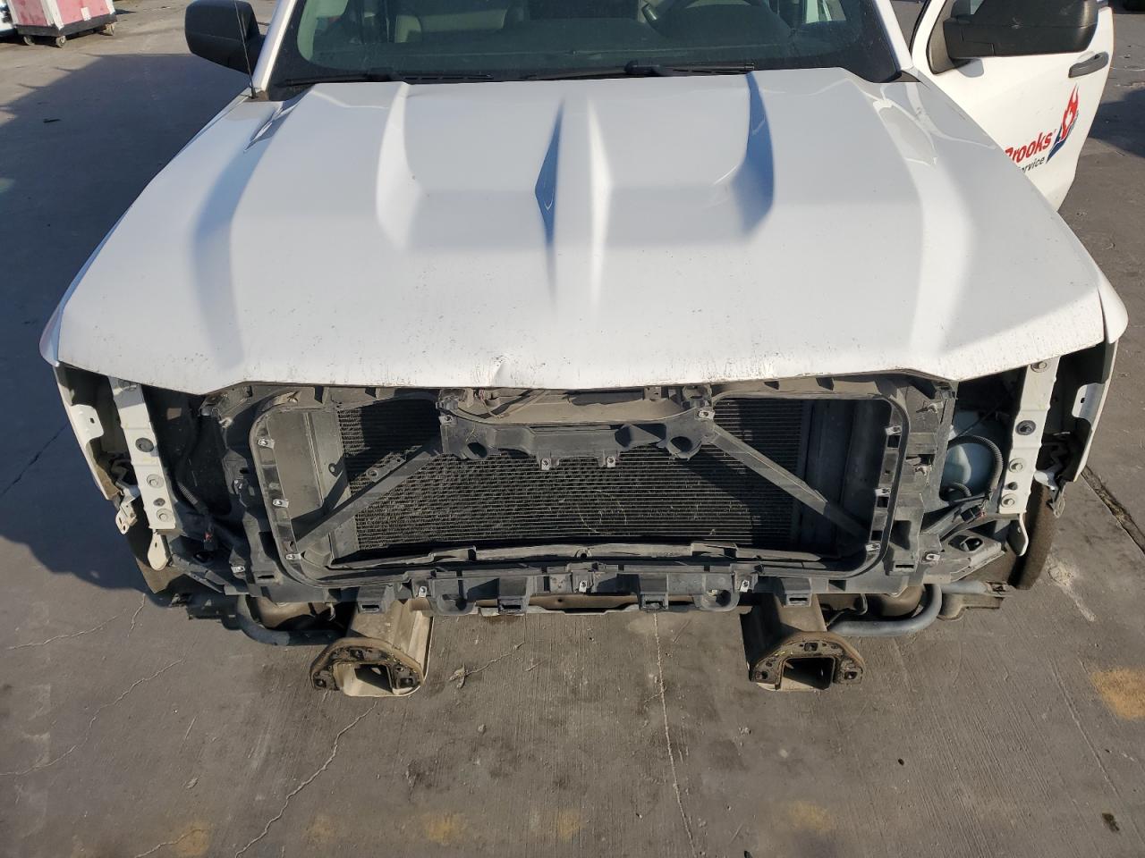 2018 Chevrolet Silverado VIN 1GCRCNEC5JZ285368 Copart auction photo, front end damage thumbnail 12