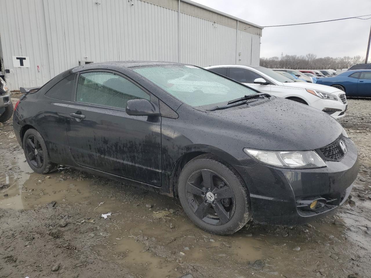 2011 Honda Civic VIN 2HGFG1B89BH508210 Copart auction photo, side / rear end damage thumbnail 4