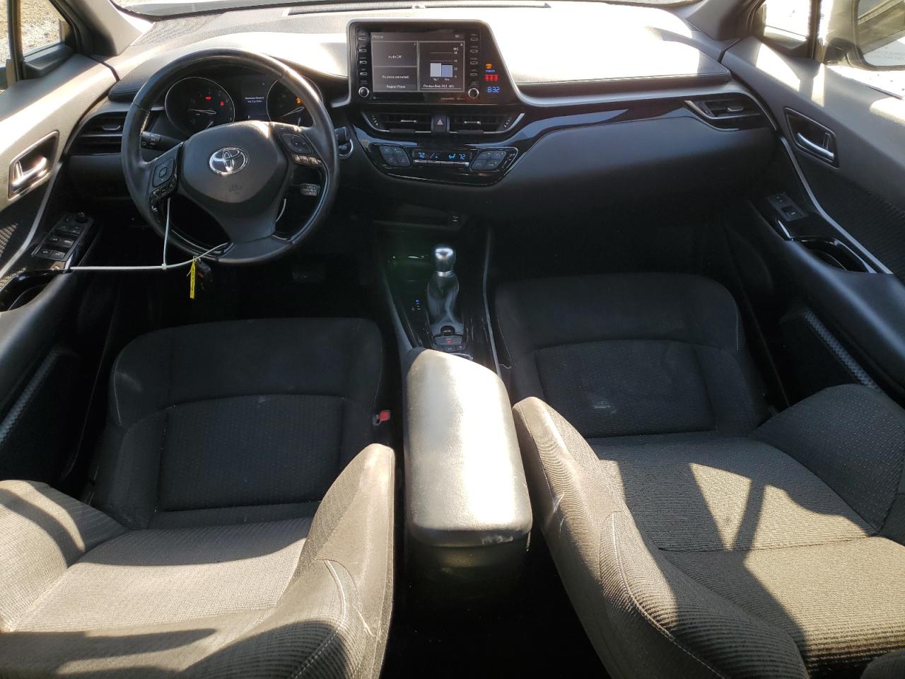 2019 Toyota C-HR VIN JTNKHMBX4K1061895 Copart auction photo, front end / minor dent/scratches damage thumbnail 8