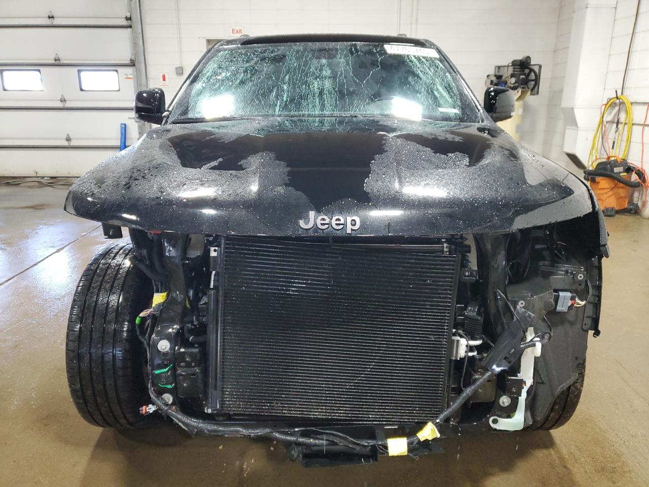 2020 Jeep Grand Cherokee VIN 1C4RJFBG4LC207463 Copart auction photo, front end damage thumbnail 5