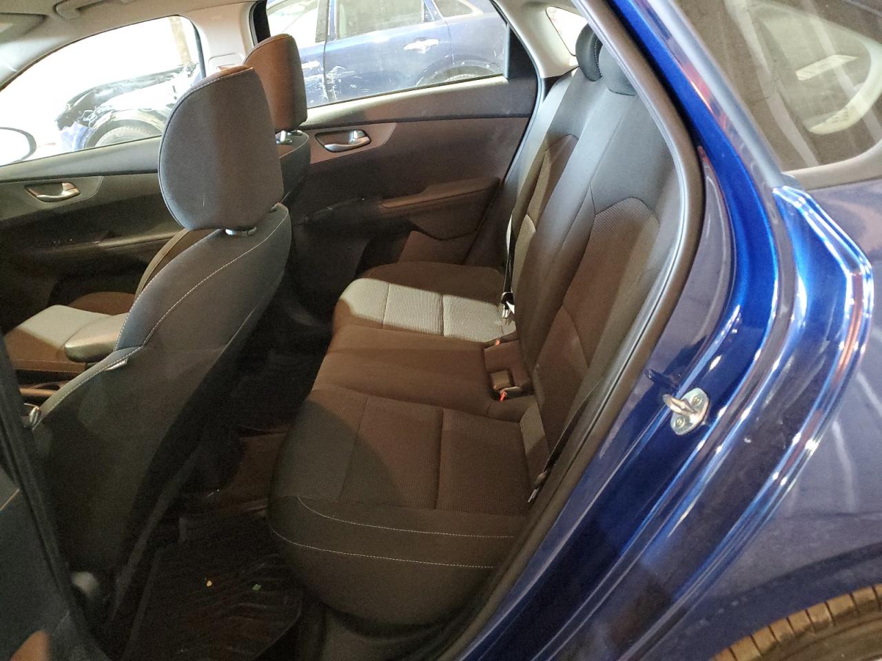 2020 KIA Forte VIN 3KPF24AD5LE255560 Copart auction photo, side / minor dent/scratches damage thumbnail 10