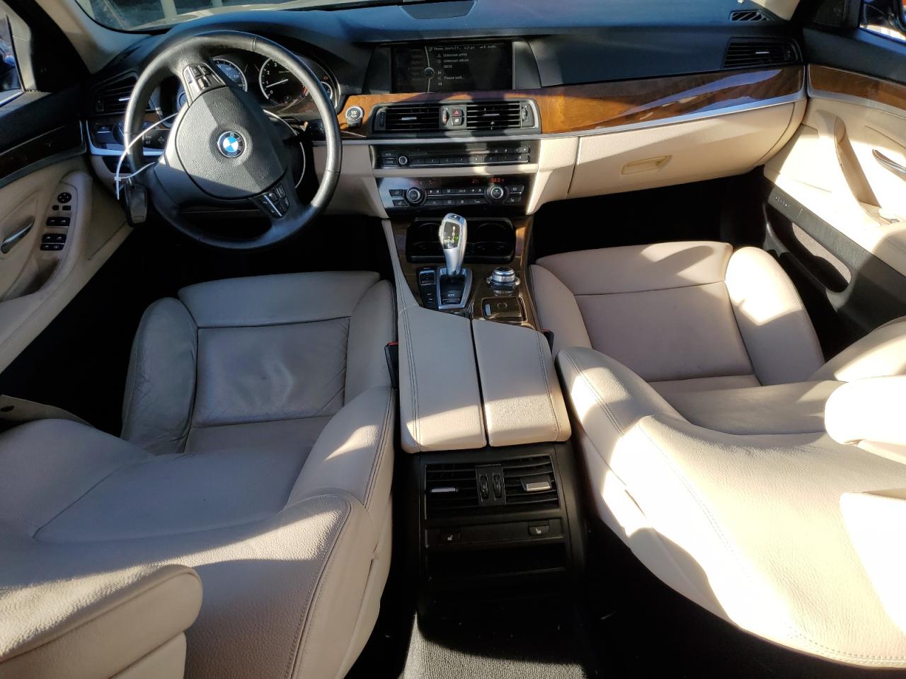 2012 BMW 5er VIN WBAFR7C58CC816289 Copart auction photo, rear end damage thumbnail 8