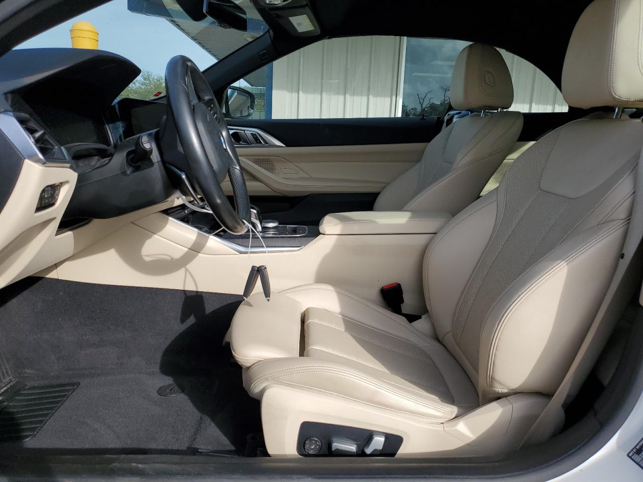 2022 BMW 4er VIN WBA23AT08NCK98169 Copart auction photo, water/flood damage thumbnail 7