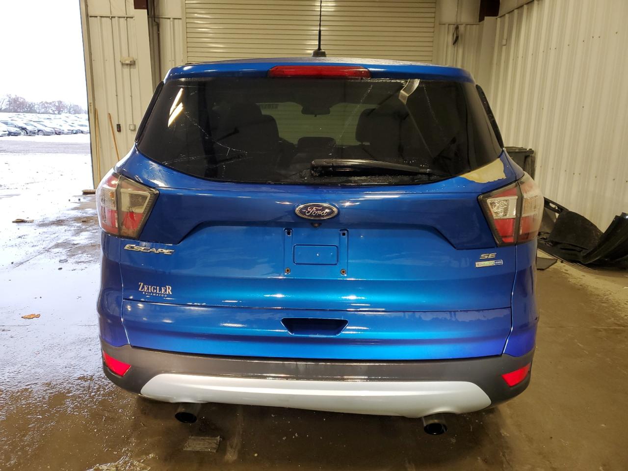2017 Ford Escape VIN 1FMCU9G93HUA18132 Copart auction photo, front end / all over damage thumbnail 6