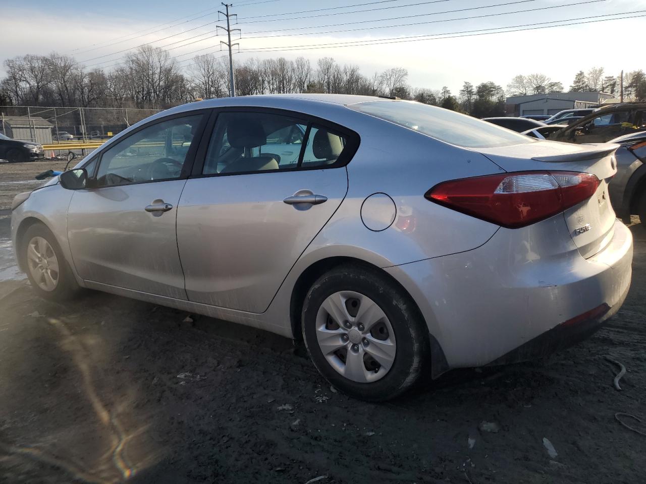 2015 KIA Forte VIN KNAFK4A64F5394013 Copart auction photo, front end damage thumbnail 2