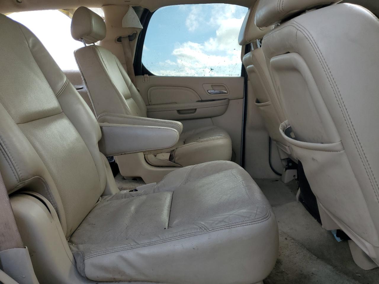 2007 Cadillac Escalade VIN 1GYFK63887R374459 Copart auction photo, rollover damage thumbnail 11