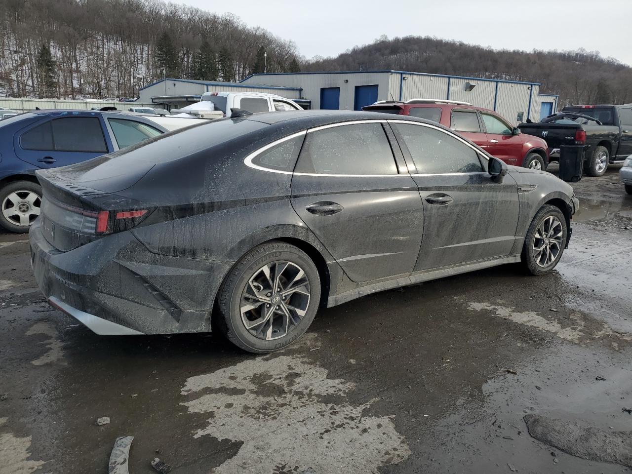 2024 Hyundai Sonata VIN KMHL64JA9RA371722 Copart auction photo, undercarriage damage thumbnail 3