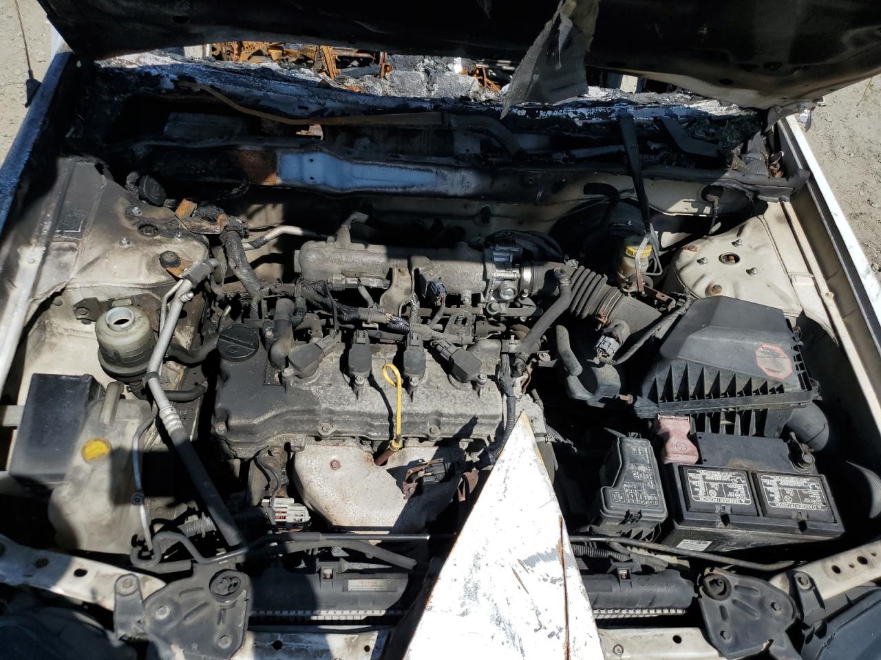 2004 Nissan Sentra VIN 3N1CB51D84L875067 Copart auction photo, burn / front end damage thumbnail 12