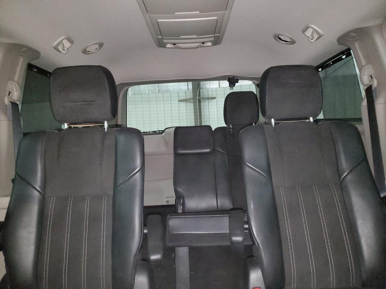2014 Chrysler Town & Country VIN 2C4RC1CG2ER413127 Copart auction photo, front end damage thumbnail 10