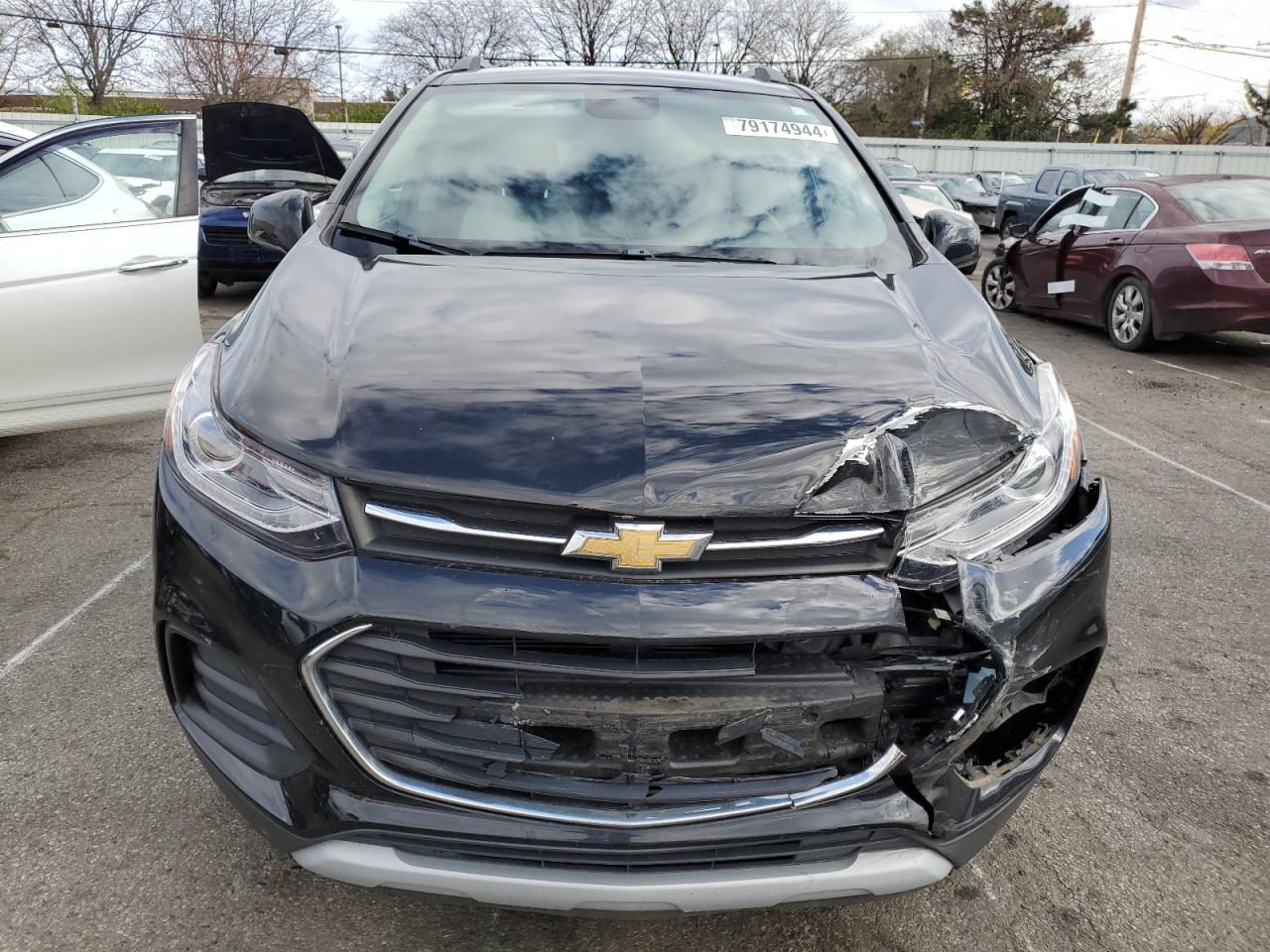 2019 Chevrolet Trax VIN 3GNCJLSB1KL379744 Copart auction photo, front end damage thumbnail 5