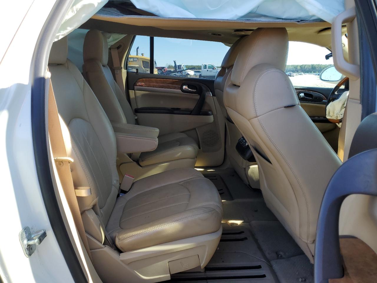 2012 Buick Enclave VIN 5GAKRCED0CJ357951 Copart auction photo, front end damage thumbnail 11