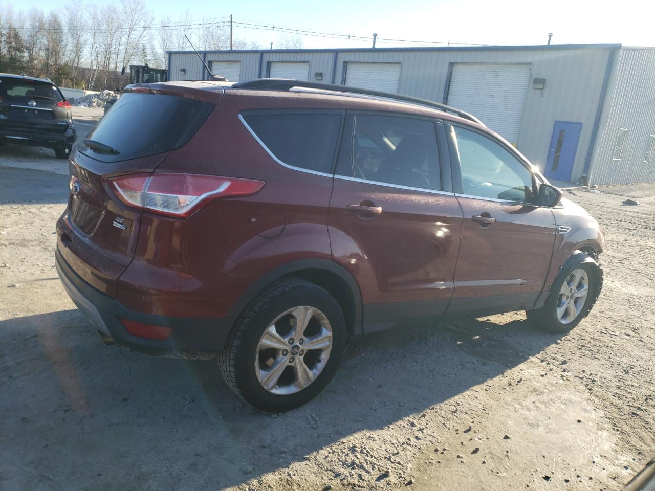 2016 Ford Escape VIN 1FMCU9GX2GUB10474 Copart auction photo, front end damage thumbnail 3