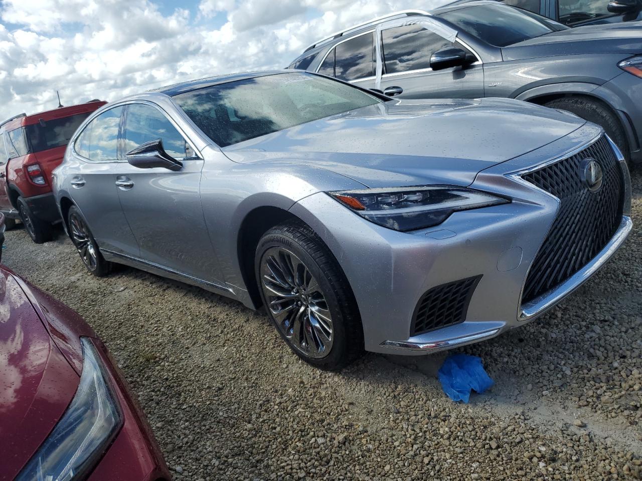 2022 Lexus LS VIN JTHD51FF8N5016749 Copart auction photo, water/flood damage thumbnail 4