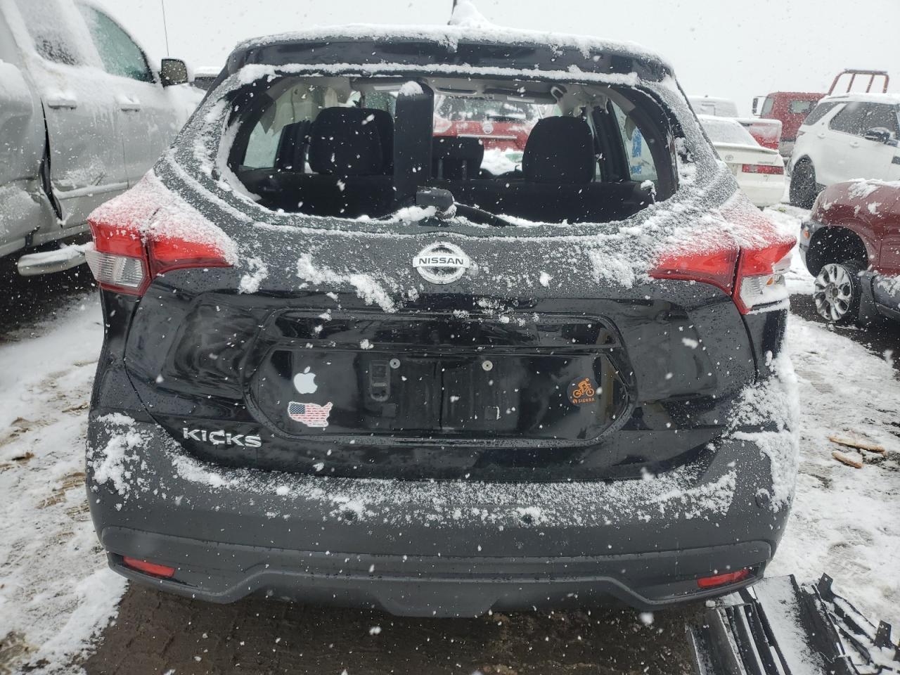 2020 Nissan Kicks VIN 3N1CP5BV1LL545049 Copart auction photo, all over damage thumbnail 6