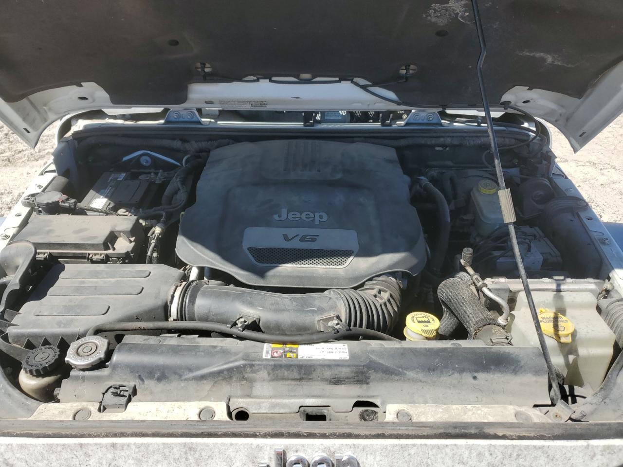 2014 Jeep Wrangler VIN 1C4AJWBGXEL214269 Copart auction photo, mechanical / minor dent/scratches damage thumbnail 11
