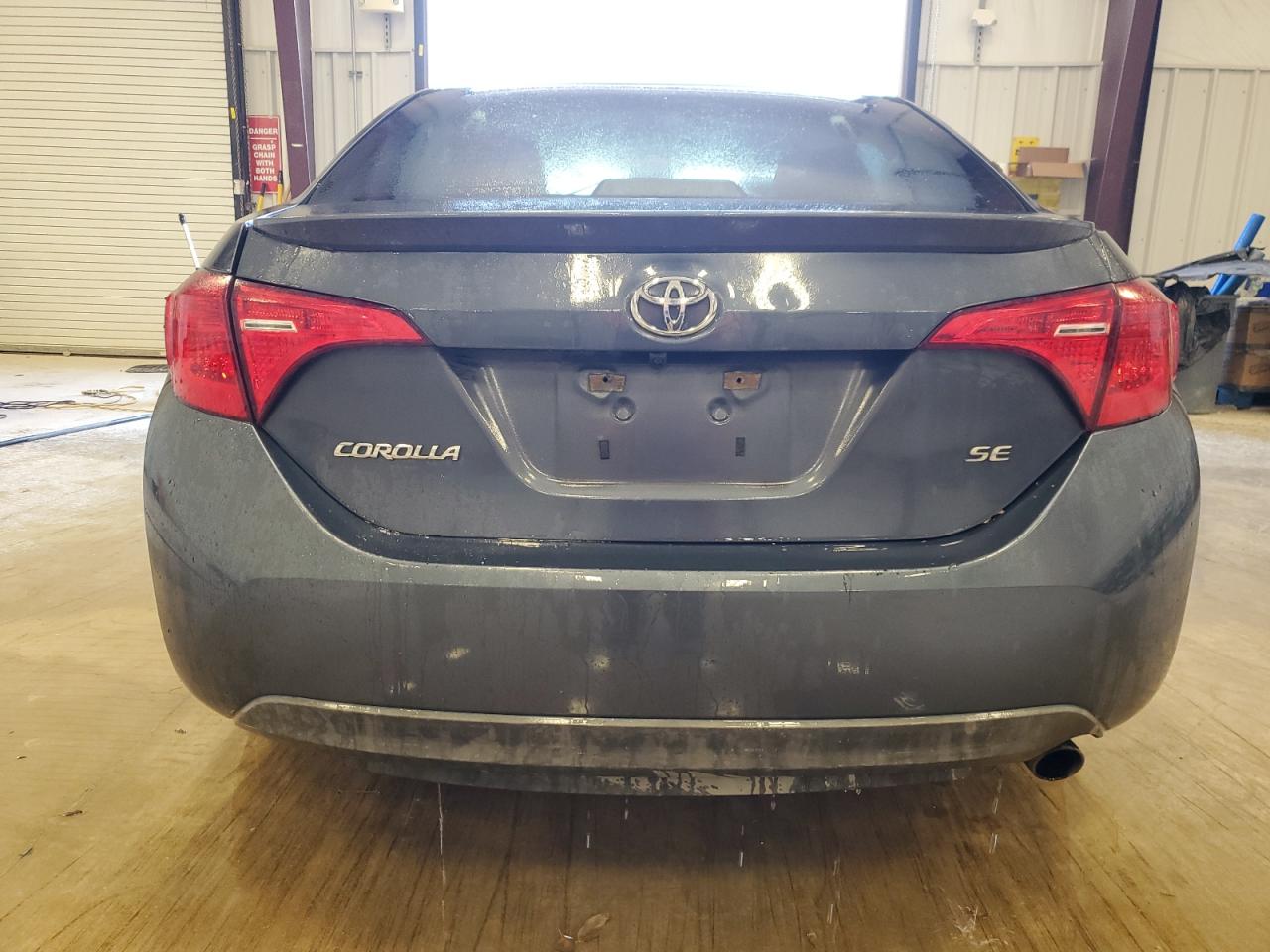 2019 Toyota Corolla VIN 5YFBURHE2KP880225 Copart auction photo, side / front end damage thumbnail 6