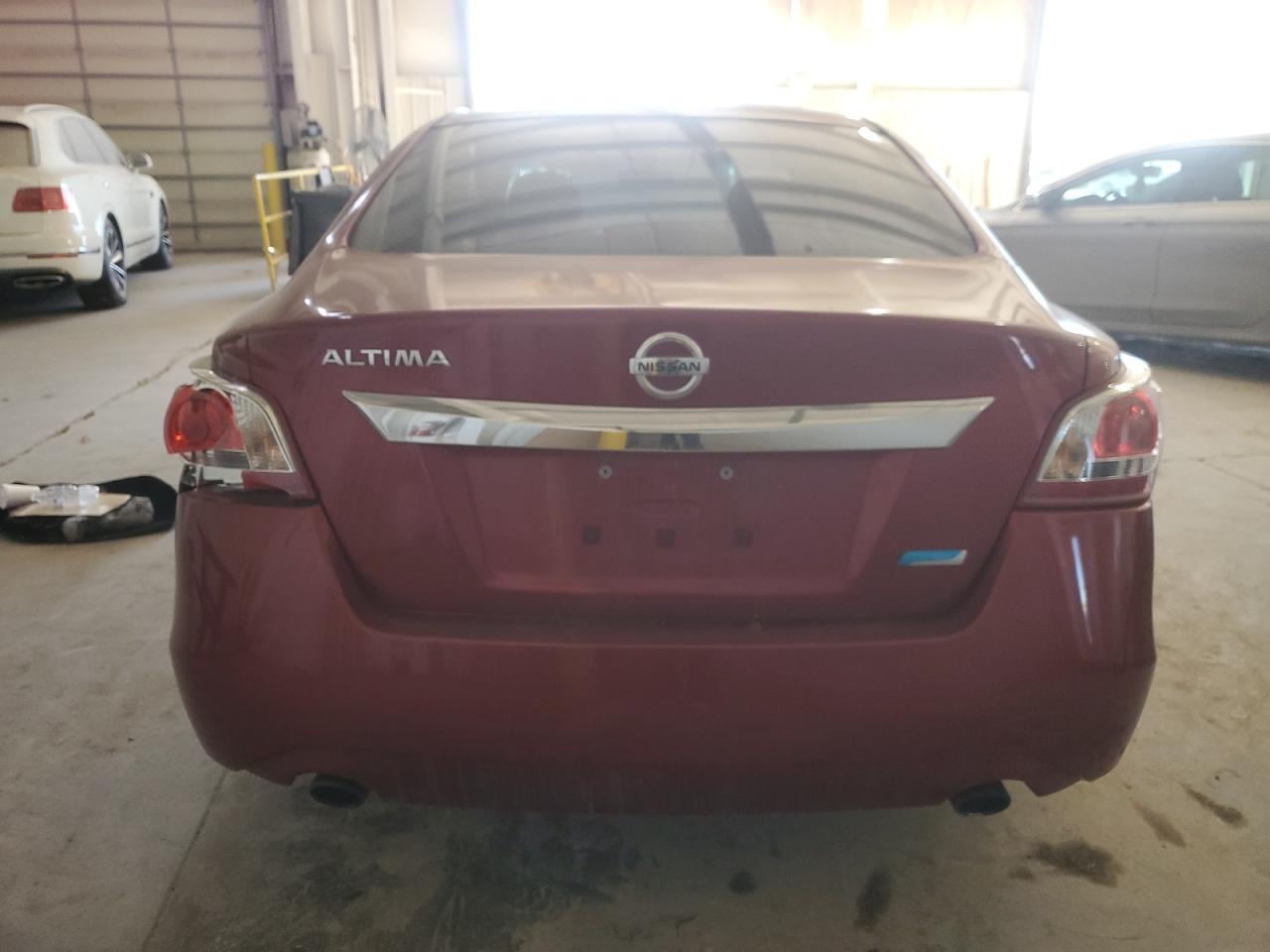 2013 Nissan Altima VIN 1N4AL3AP0DC922240 Copart auction photo, rear end damage thumbnail 6