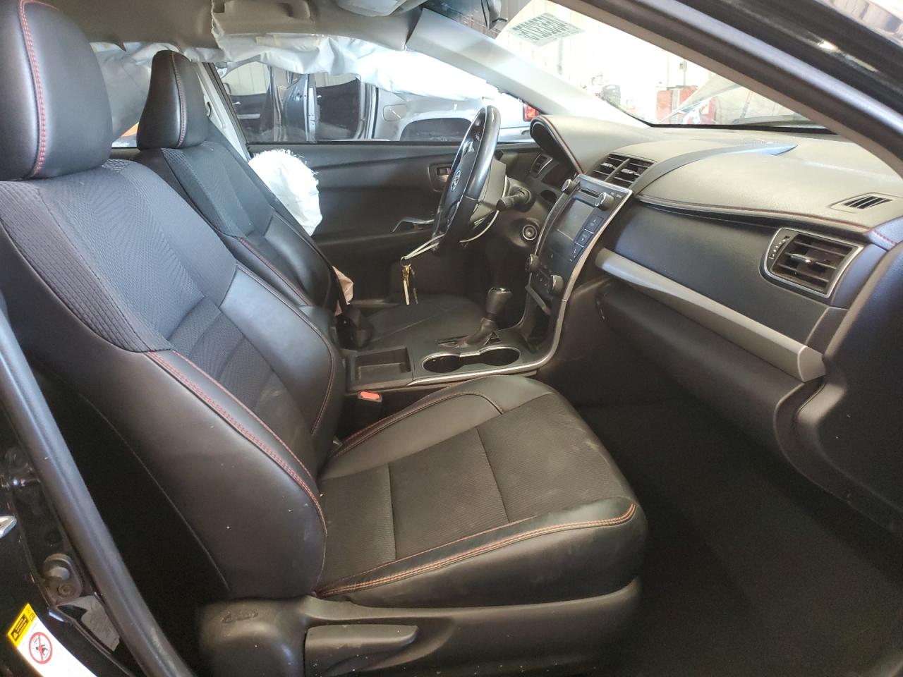2016 Toyota Camry VIN 4T1BF1FK7GU591447 Copart auction photo, side / front end damage thumbnail 7