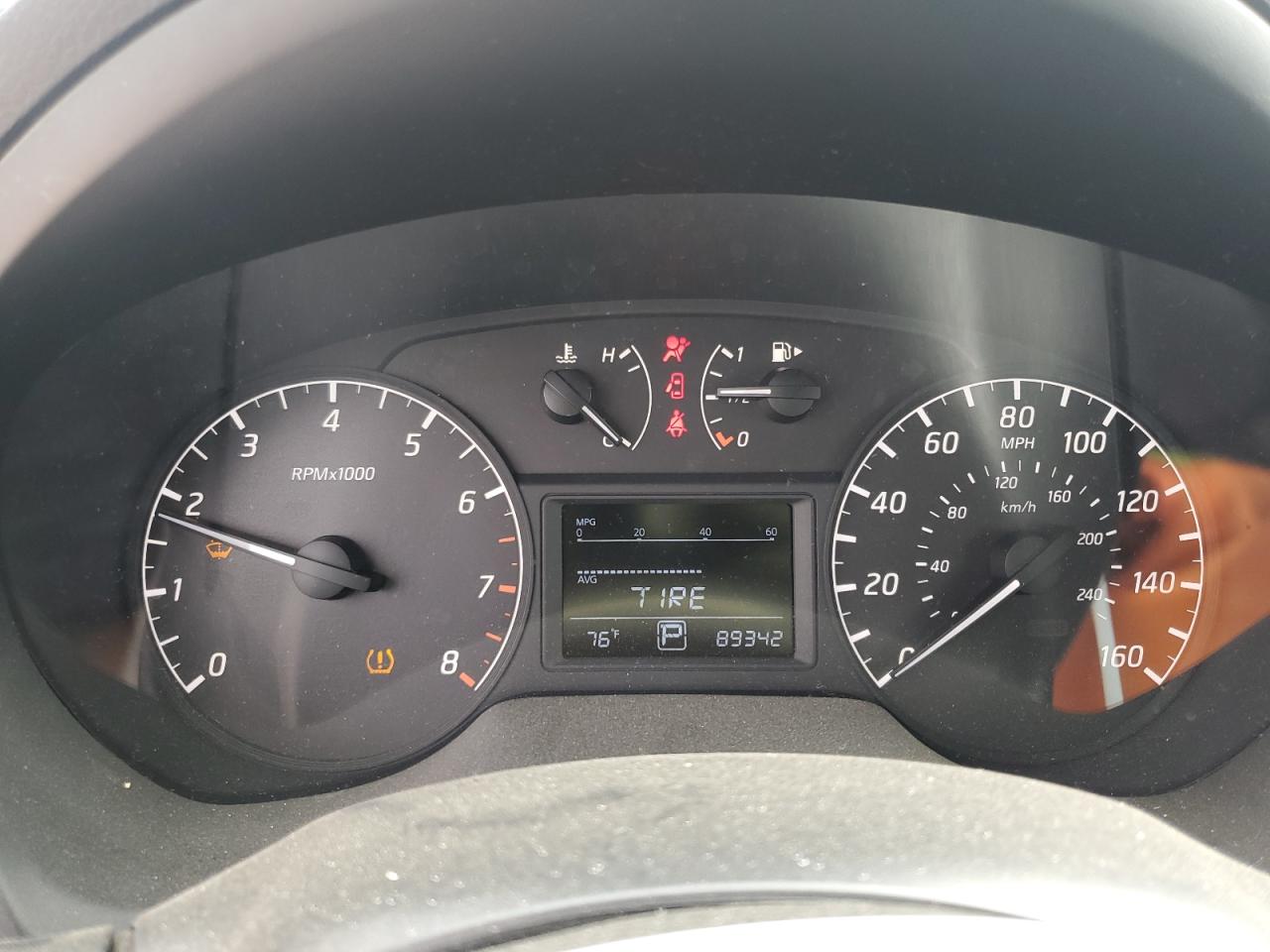 2015 Nissan Sentra VIN 3N1AB7AP8FY237307 Copart auction photo, front end damage thumbnail 9