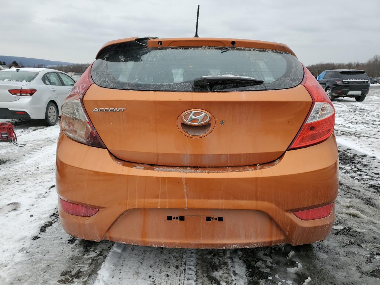 2015 Hyundai Accent VIN KMHCU5AE4FU226886 Copart auction photo, front end / rear end damage thumbnail 6