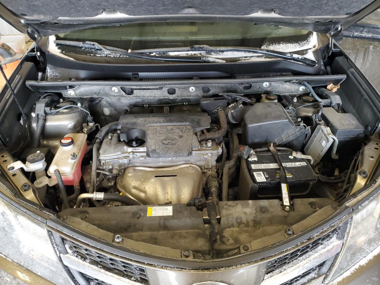 2015 Toyota RAV 4 VIN JTMBFREV7FD167666 Copart auction photo, rear end damage thumbnail 11