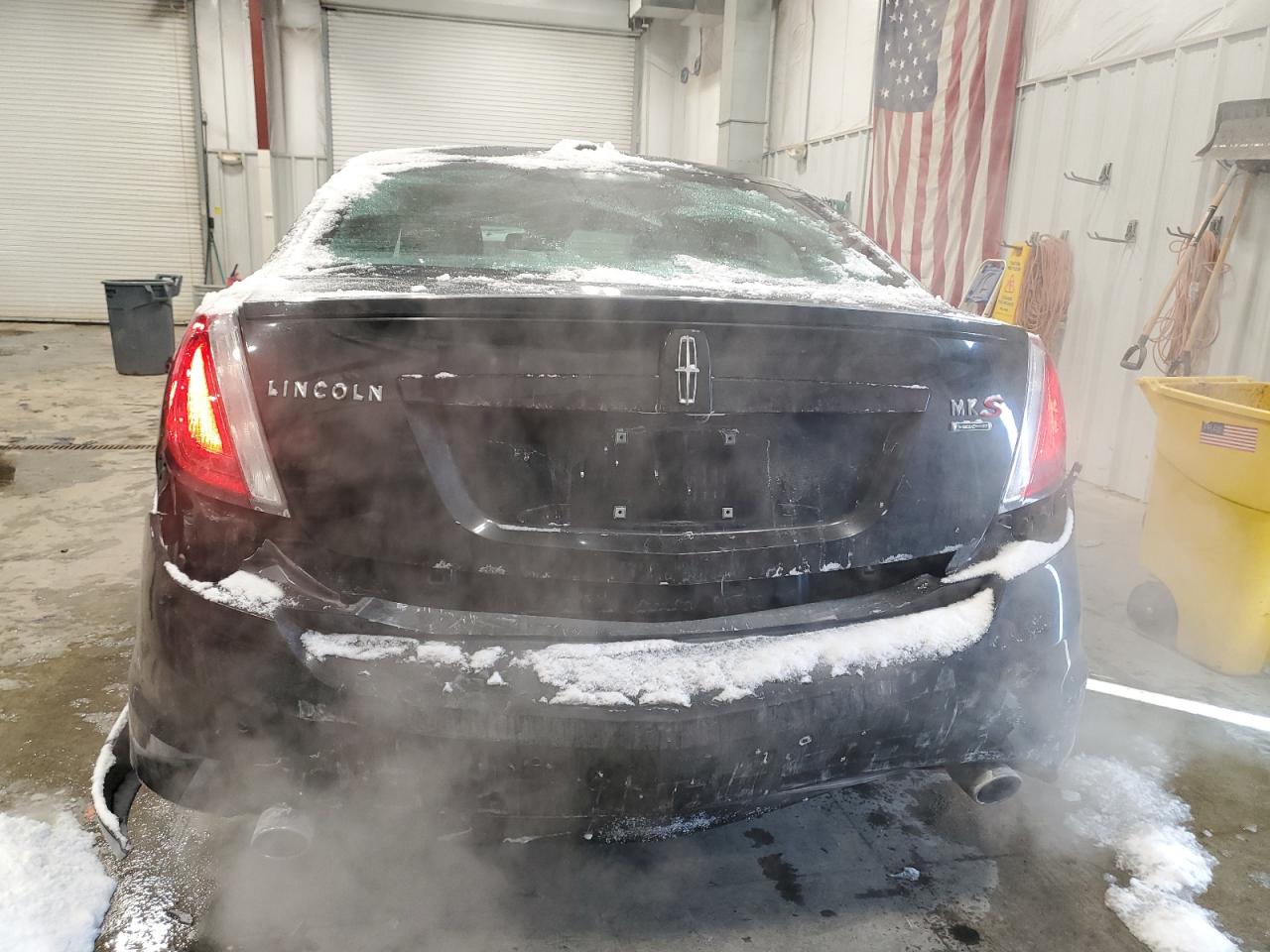 2010 Lincoln MKS VIN 1LNHL9FT0AG613840 Copart auction photo, rear end / minor dent/scratches damage thumbnail 6