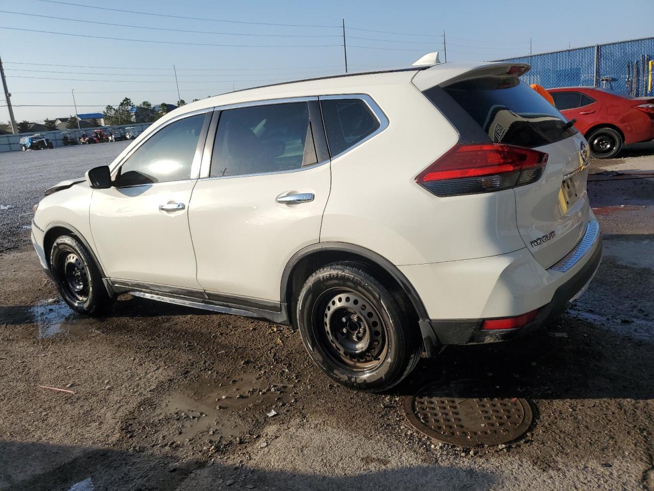 2017 Nissan Rogue VIN 5N1AT2MT1HC862158 Copart auction photo, front end damage thumbnail 2