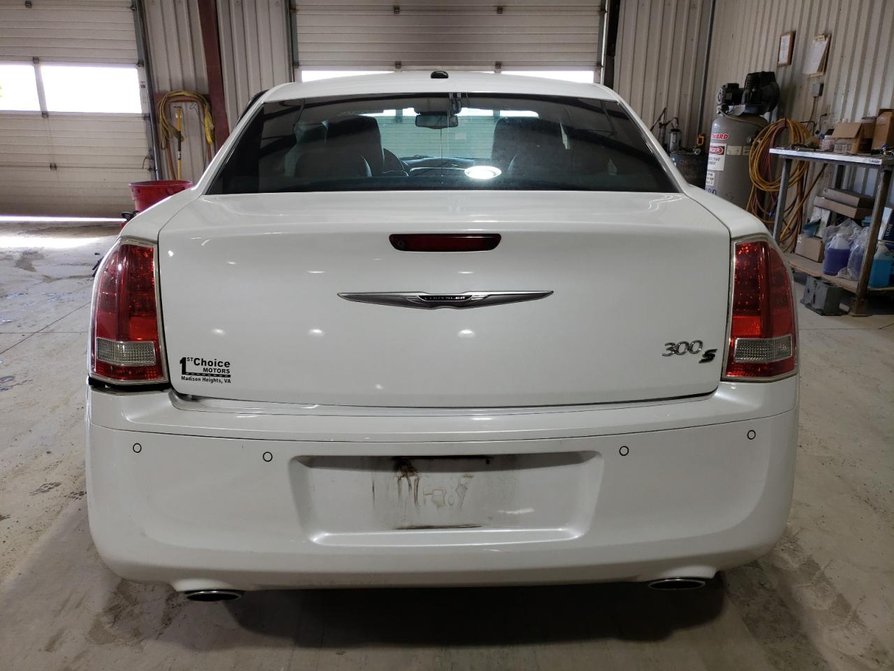 2013 Chrysler 300 VIN 2C3CCABG7DH682756 Copart auction photo, side / rear end damage thumbnail 6
