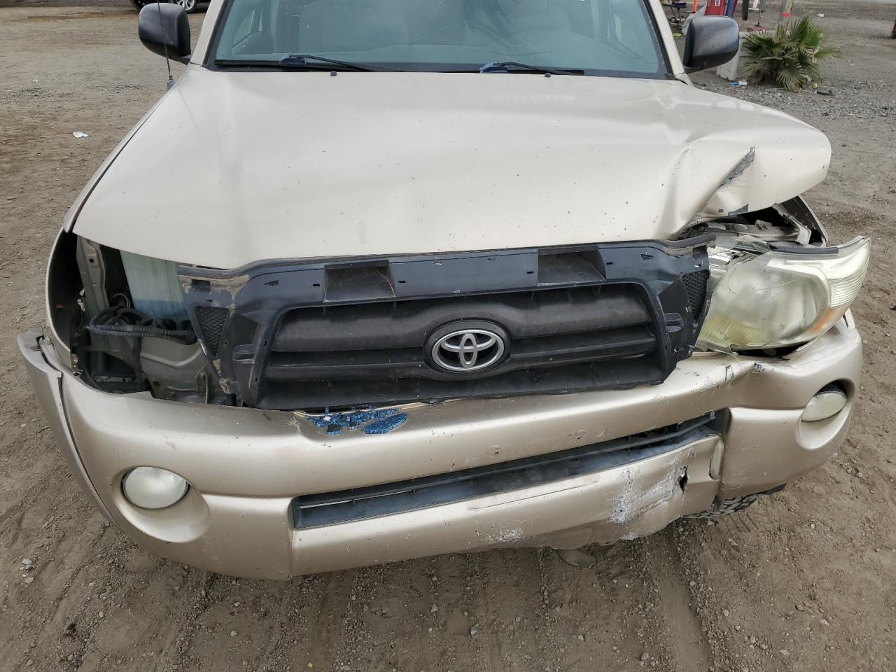 2006 Toyota Tacoma VIN 3TMJU62N76M022569 Copart auction photo, front end damage thumbnail 12
