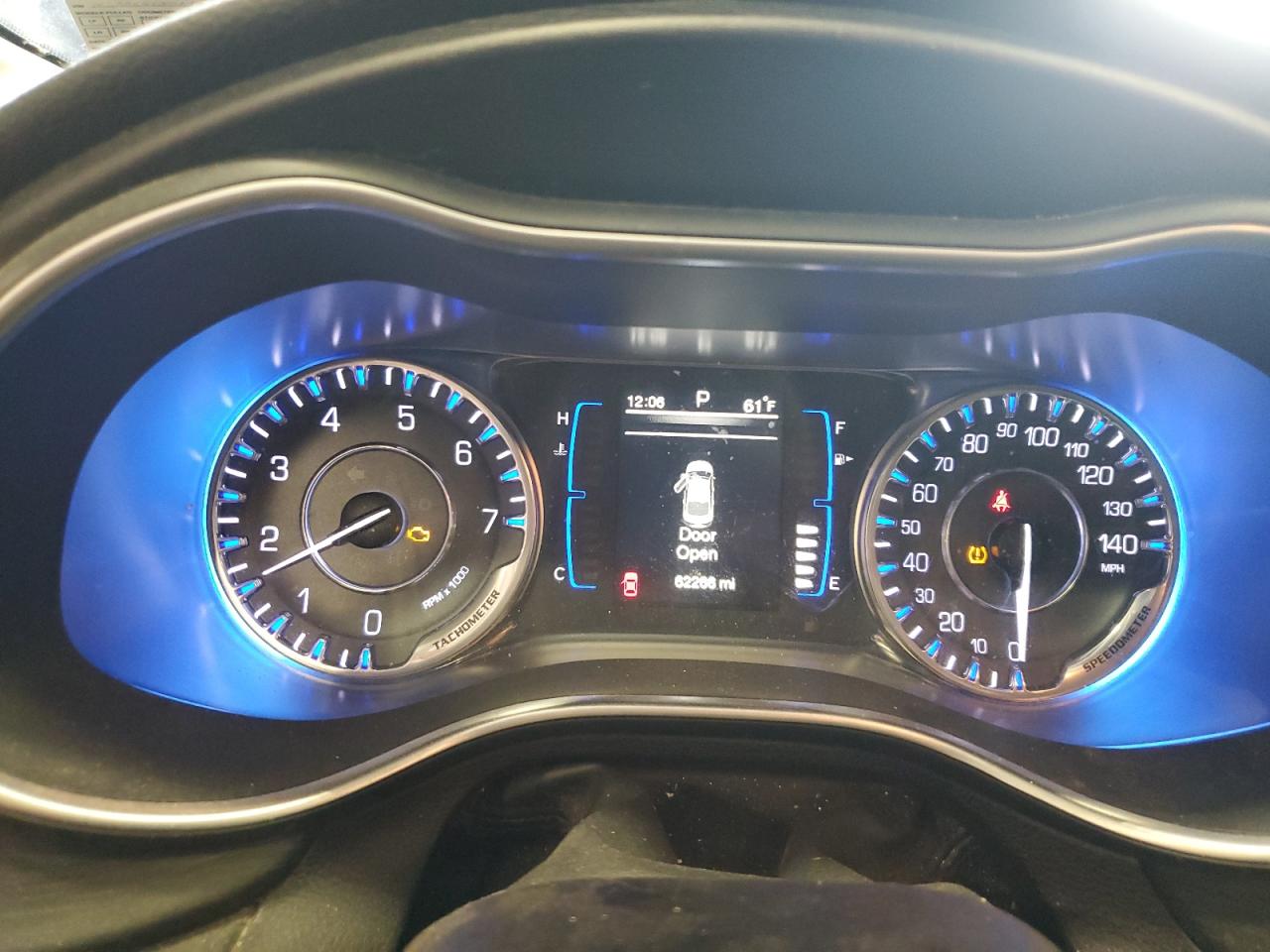 2016 Chrysler 200 VIN 1C3CCCABXGN128883 Copart auction photo, front end / side damage thumbnail 9