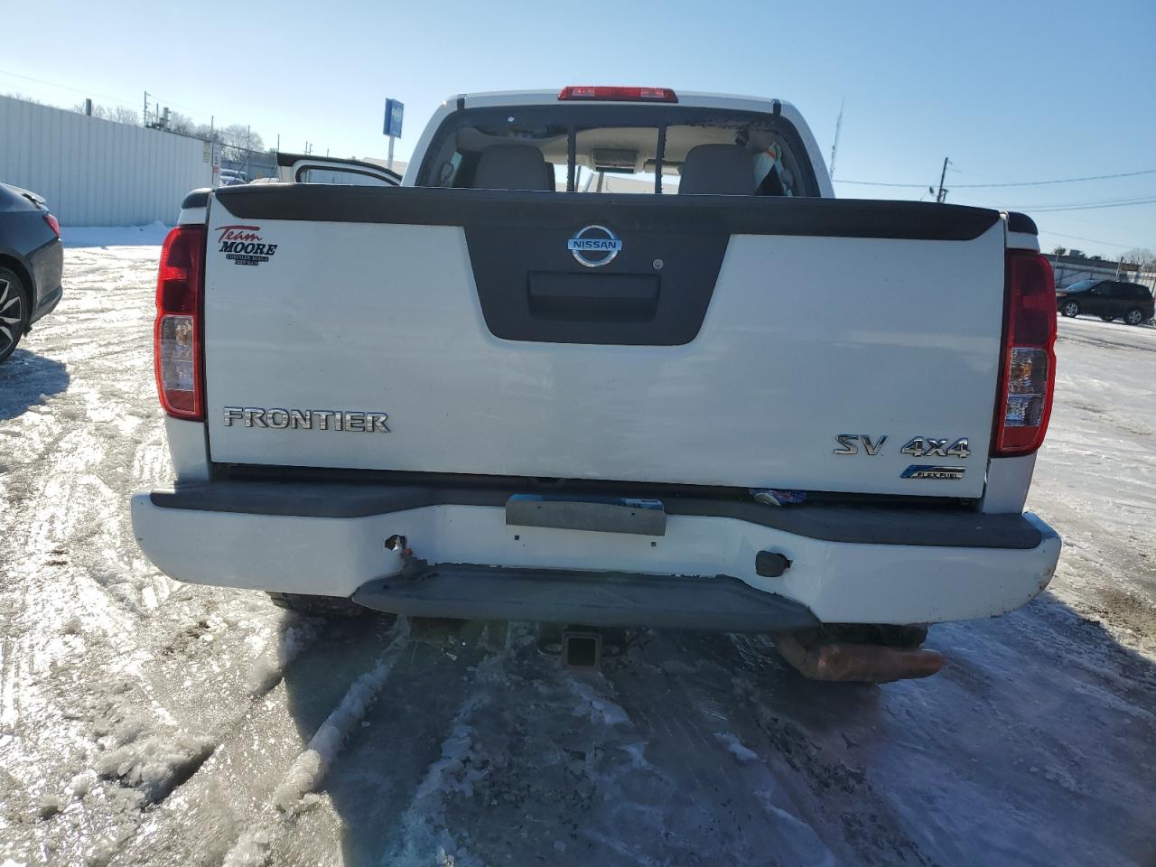 2017 Nissan Navara (Frontier) VIN 1N6DD0EV8HN767634 Copart auction photo, all over damage thumbnail 6