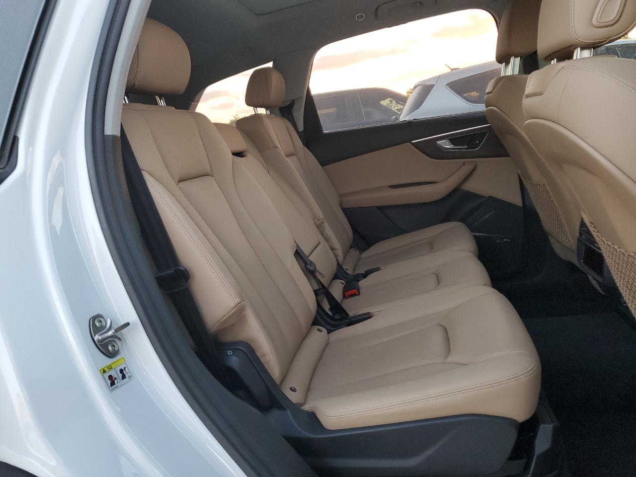 2020 Audi Q7 VIN WA1VXAF7XLD003538 Copart auction photo, front end damage thumbnail 11