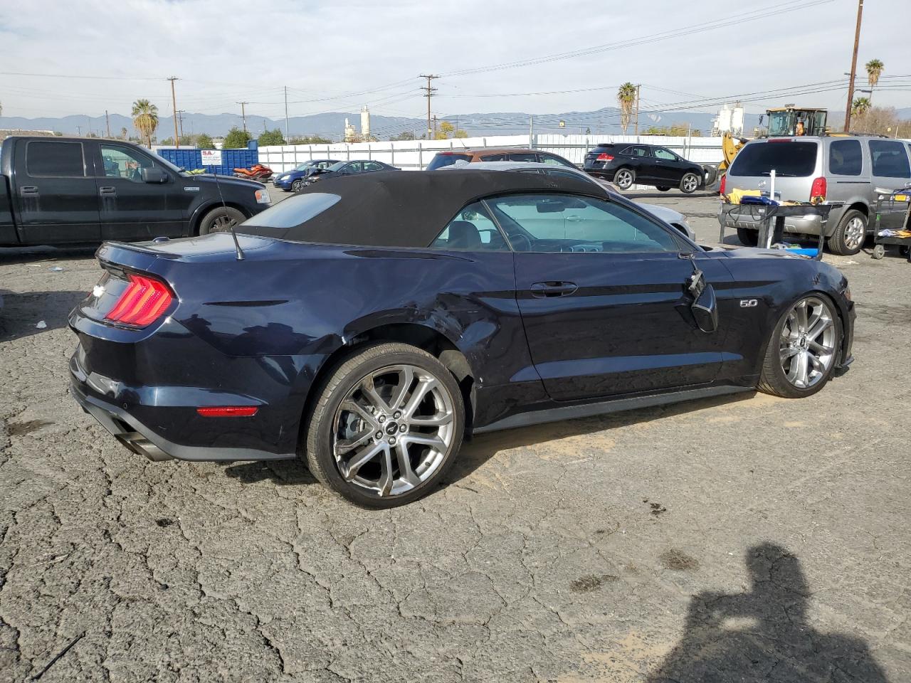 2021 Ford Mustang VIN 1FATP8FF6M5141723 Copart auction photo, side / undercarriage damage thumbnail 3