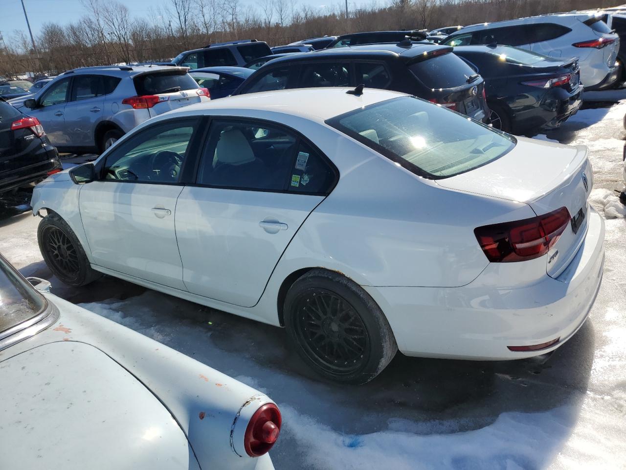 2016 Volkswagen Jetta VIN 3VWD17AJ6GM236476 Copart auction photo, front end damage thumbnail 2