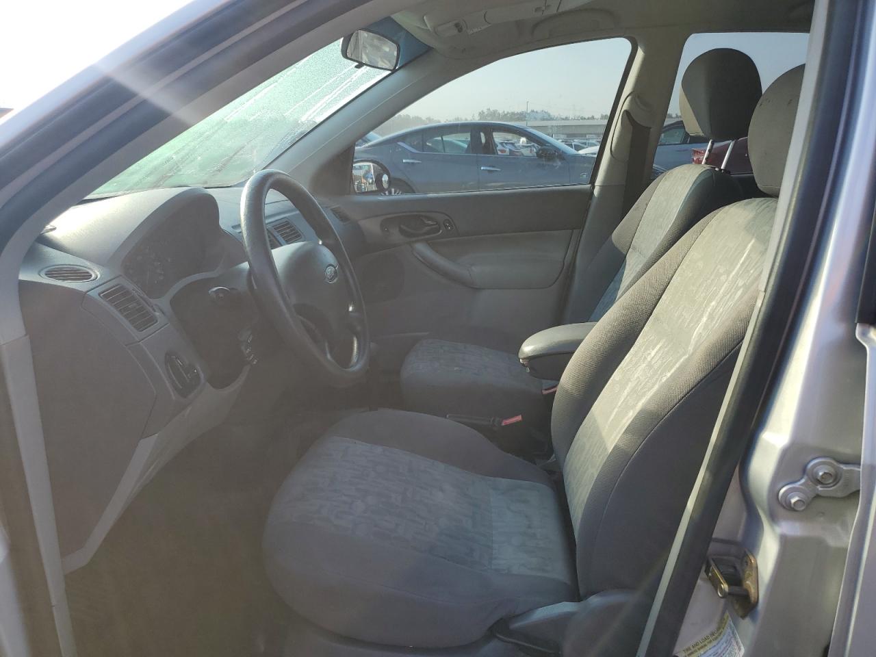 2005 Ford Focus VIN 1FAFP34N35W145413 Copart auction photo, water/flood damage thumbnail 7