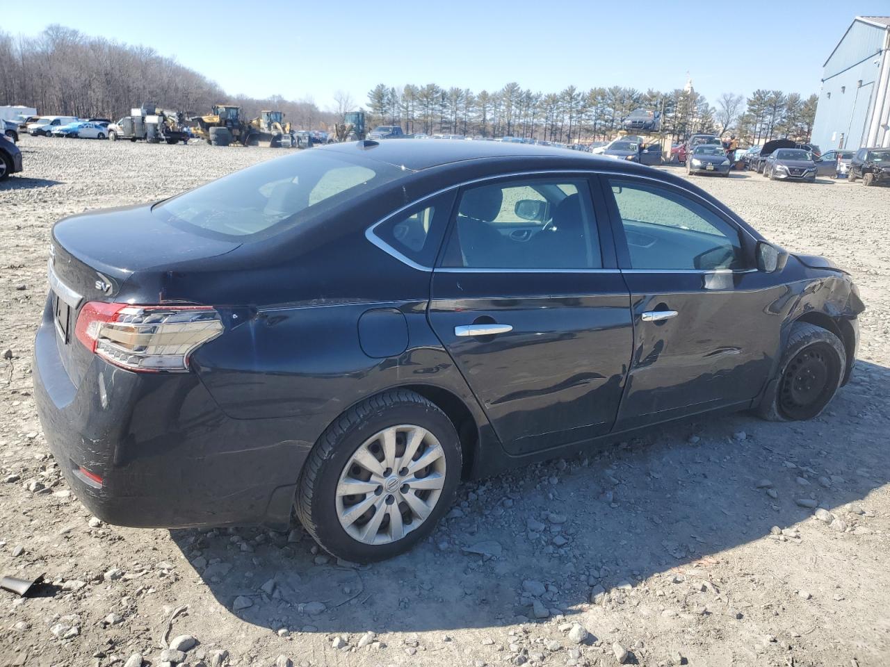 2015 Nissan Sentra VIN 3N1AB7AP7FL688841 Copart auction photo, front end / side damage thumbnail 3