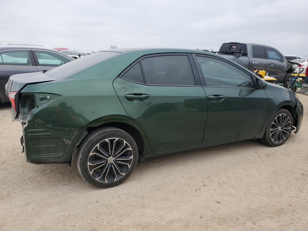 2016 Toyota Corolla VIN 2T1BURHE0GC525741 Copart auction photo, rear end / front end damage thumbnail 3