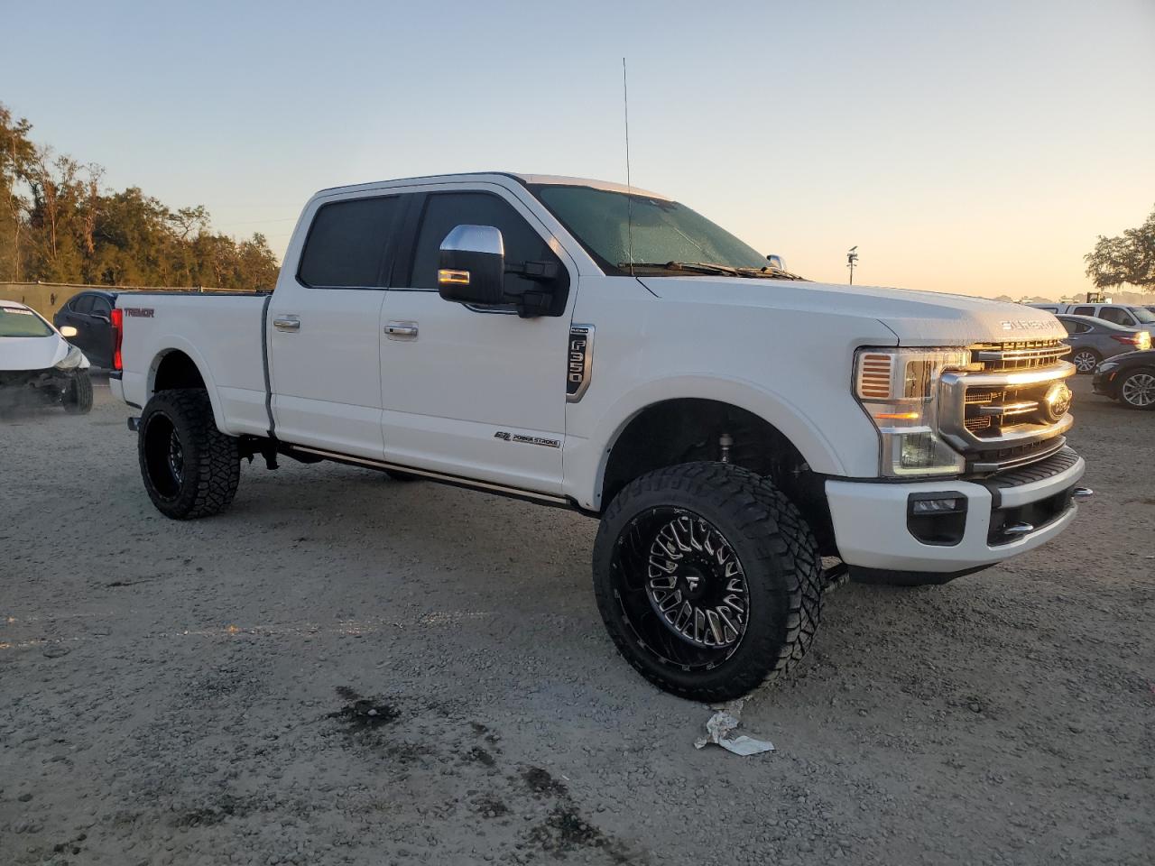 2021 Ford F350 VIN 1FT8W3BT0MEC03537 Copart auction photo, front end damage thumbnail 4