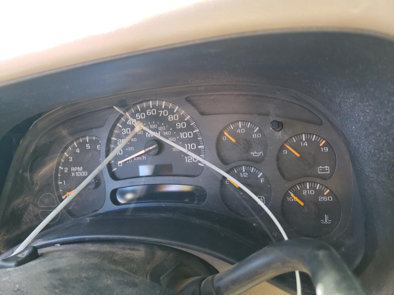2005 Chevrolet Tahoe VIN 1GNEK13T15R244214 Copart auction photo, front end / side damage thumbnail 9