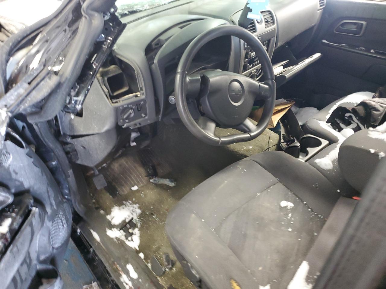 2004 Chevrolet Colorado VIN 1GCDT196748106913 Copart auction photo, front end / side damage thumbnail 8