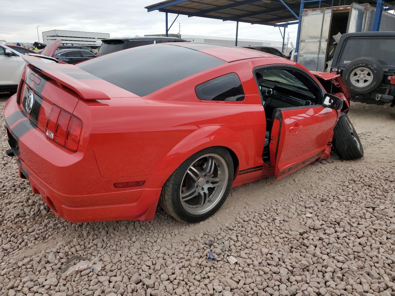 2005 Ford Mustang VIN 1ZVFT80NX55142701 Copart auction photo, front end / side damage thumbnail 3